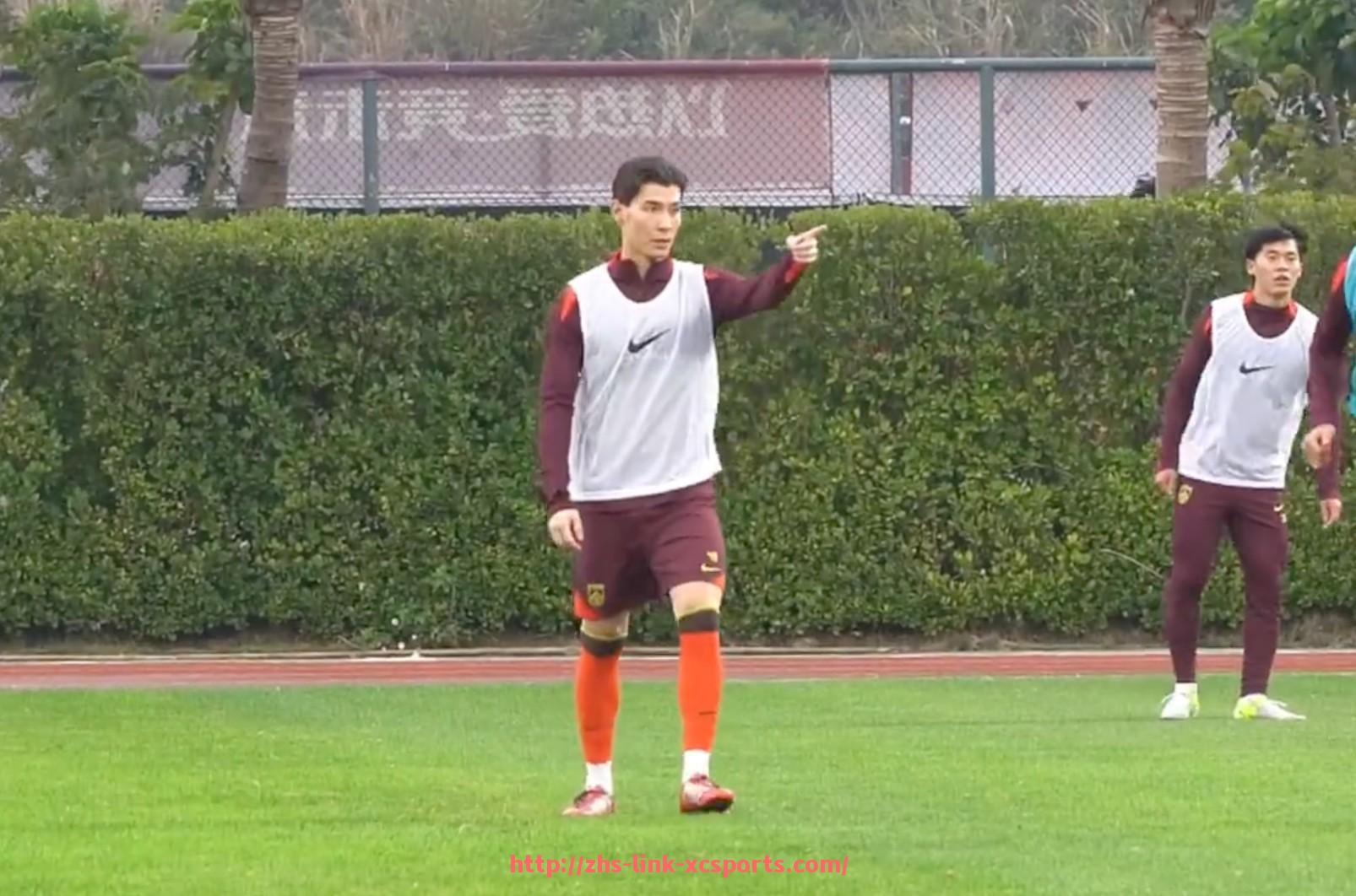 杏彩体育-英超现役出场最多的球员是谁?纪录保持者分析